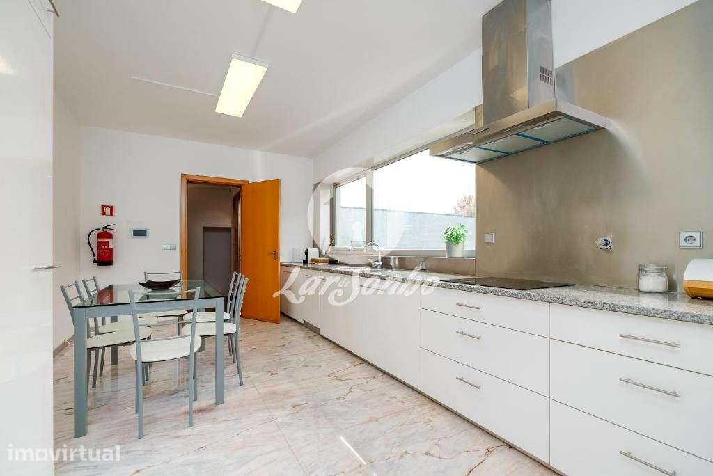 Moradia individual T3 nova com piscina, 1.219m2 em Ponte de Lima - Grande imagem: 4/32