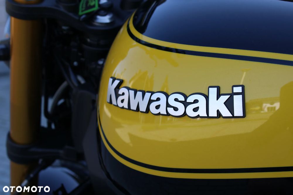 Kawasaki Z 900 RS - 9