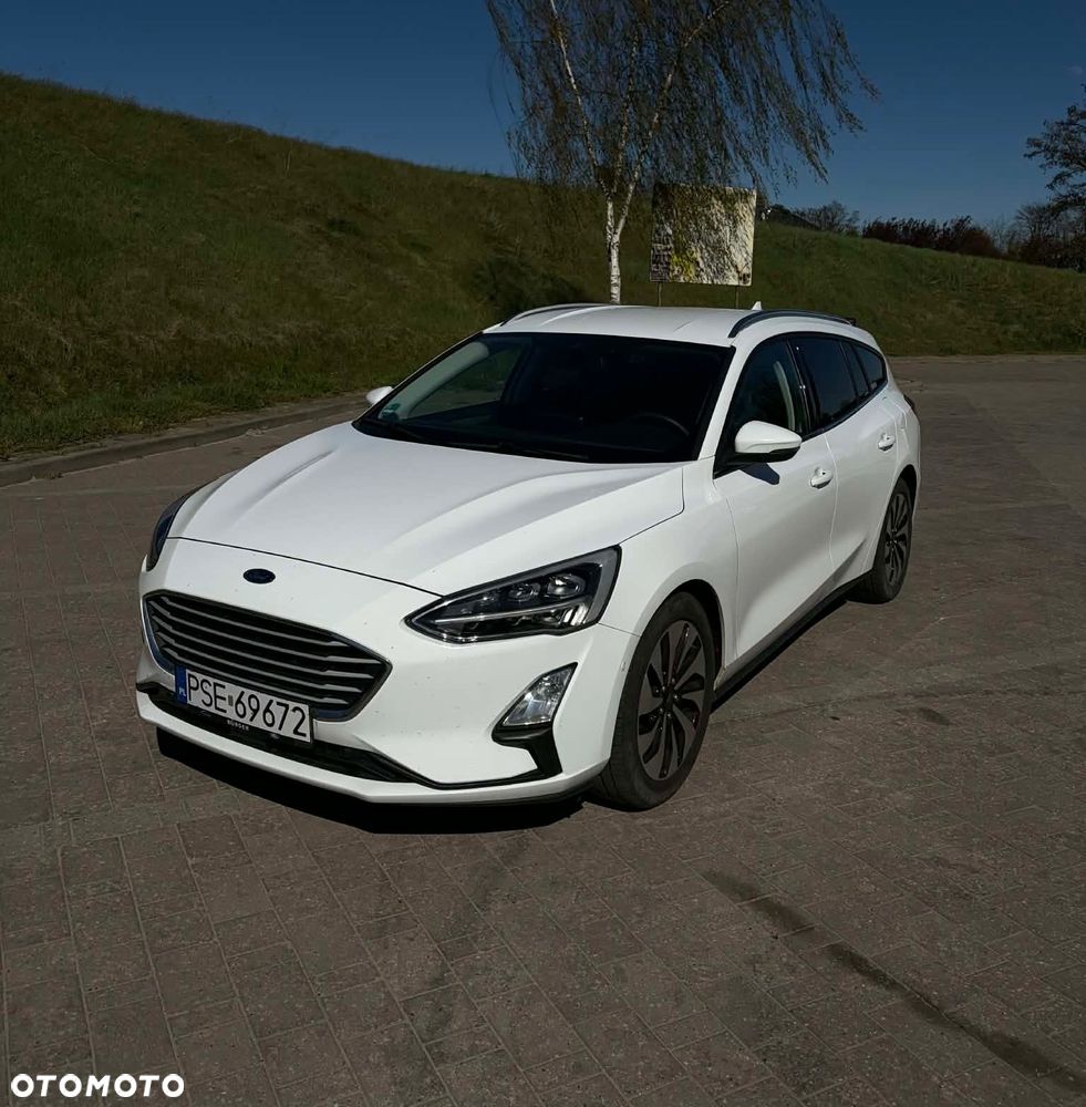 Ford Focus 1.5 EcoBoost Start-Stopp-System COOL&CONNECT - 1