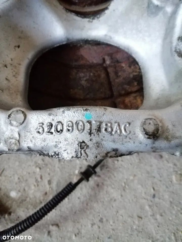 Zwrotnica prawy przód przednia prawa Jeep Grand Cherokee WK 52090178AC - 5