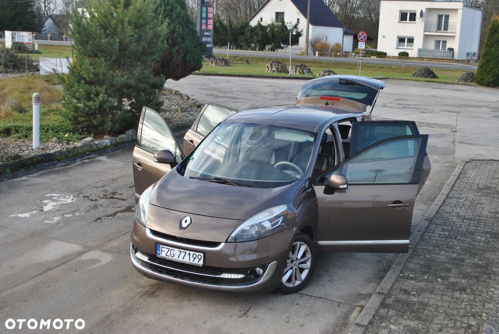 Renault Scenic dCi 160 FAP Bose Edition - 10