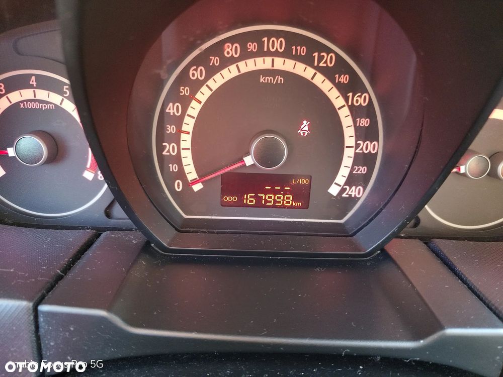 Kia Ceed 1.4 S - 6