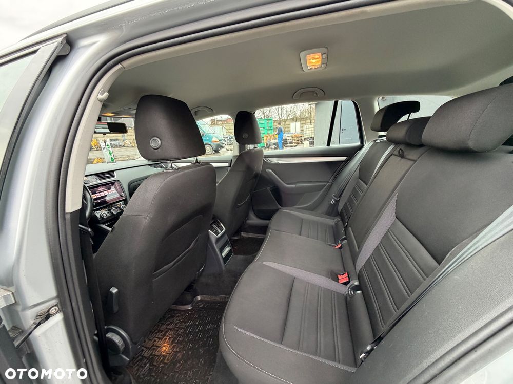 Skoda Octavia 1.6 TDI SCR Ambition - 20