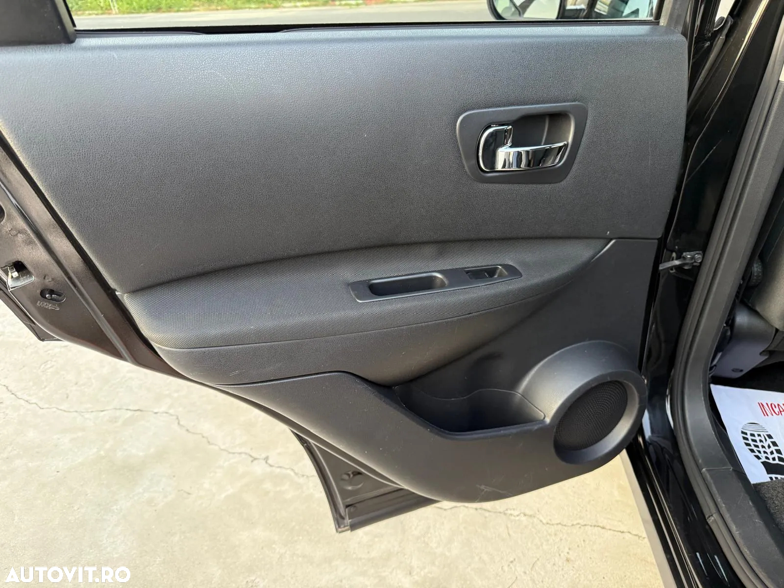 Nissan Qashqai 2.0 dCi DPF 4x4 Aut tekna - 38