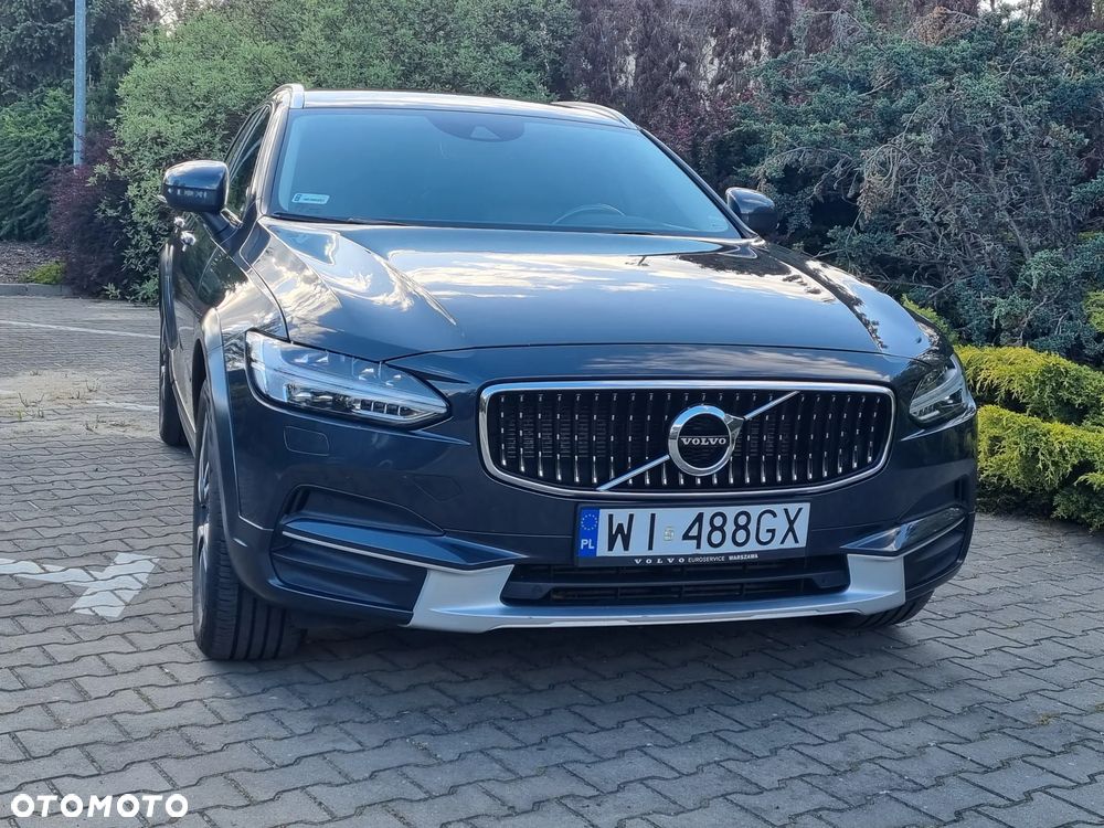 Volvo V90 Cross Country - 8
