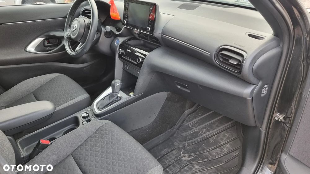Toyota Yaris Cross Hybrid 1.5 Executive 4x4 - 21