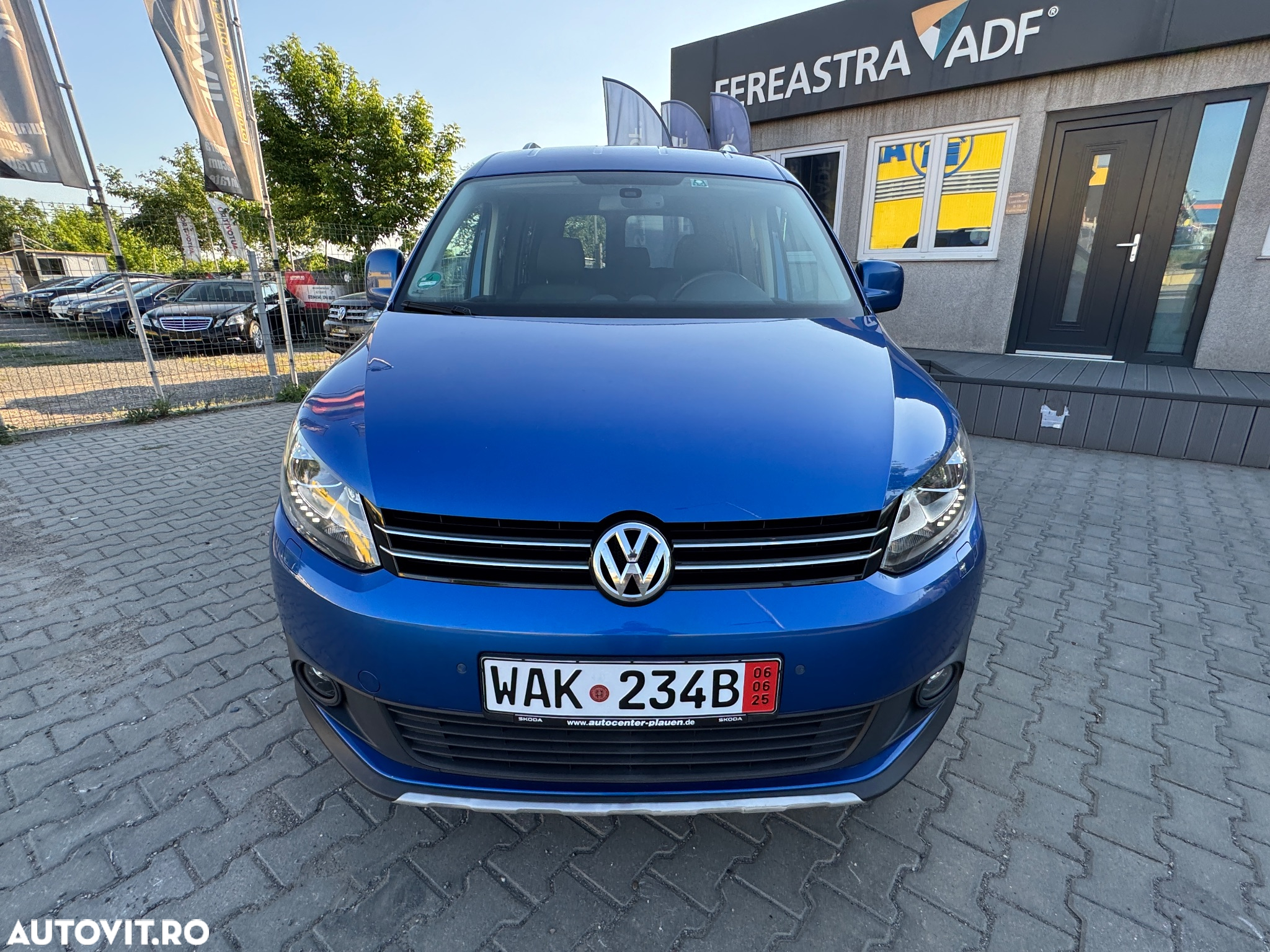Volkswagen Caddy 2.0 TDI 4Motion Trendline - 19