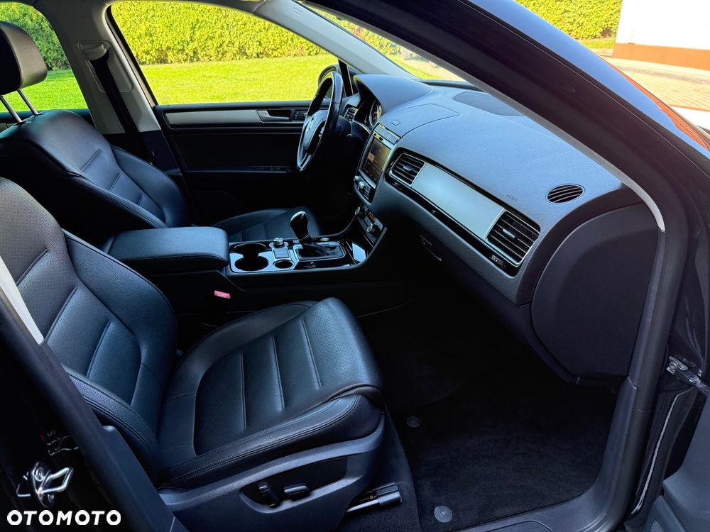 Volkswagen Touareg - 16