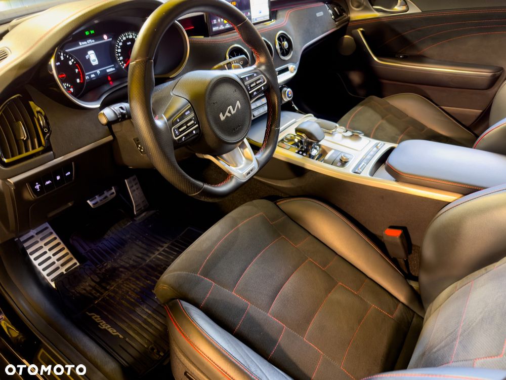 Kia Stinger 3.3 T-GDI V6 GT Prestige Line AWD - 3