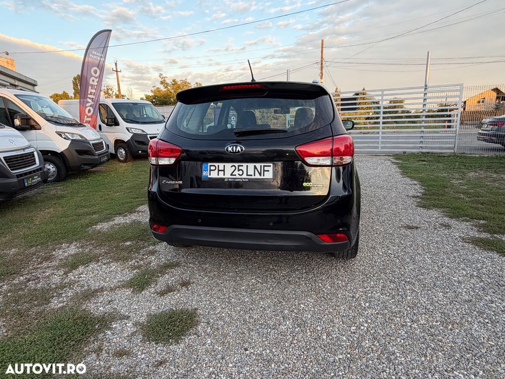 Kia Carens 1.7 DSL CONFORT - 12