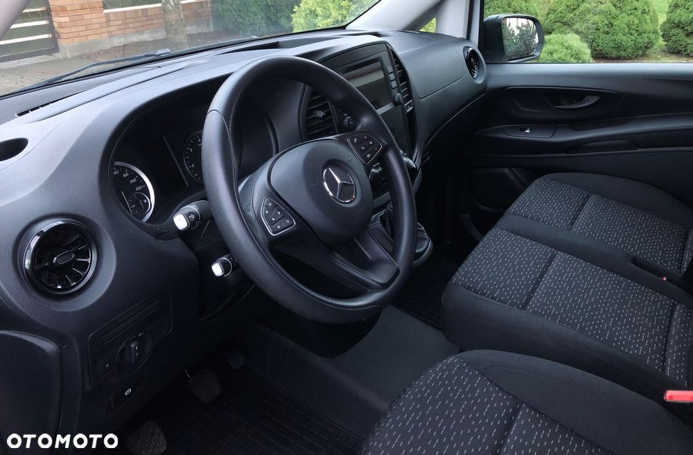Mercedes-Benz Vito - 10