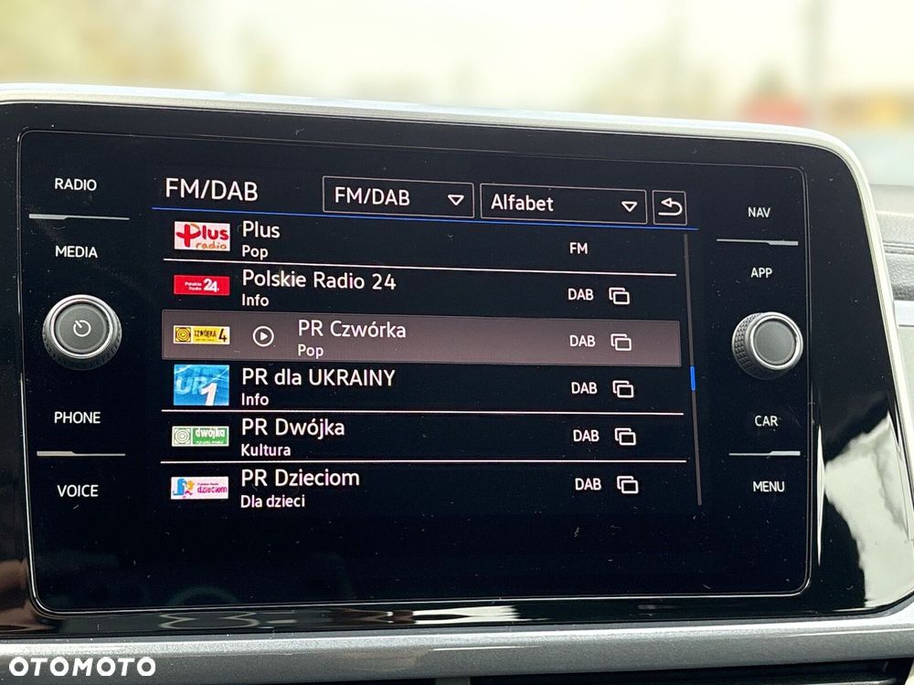 Volkswagen T-Roc 1.5 TSI Style DSG - 24