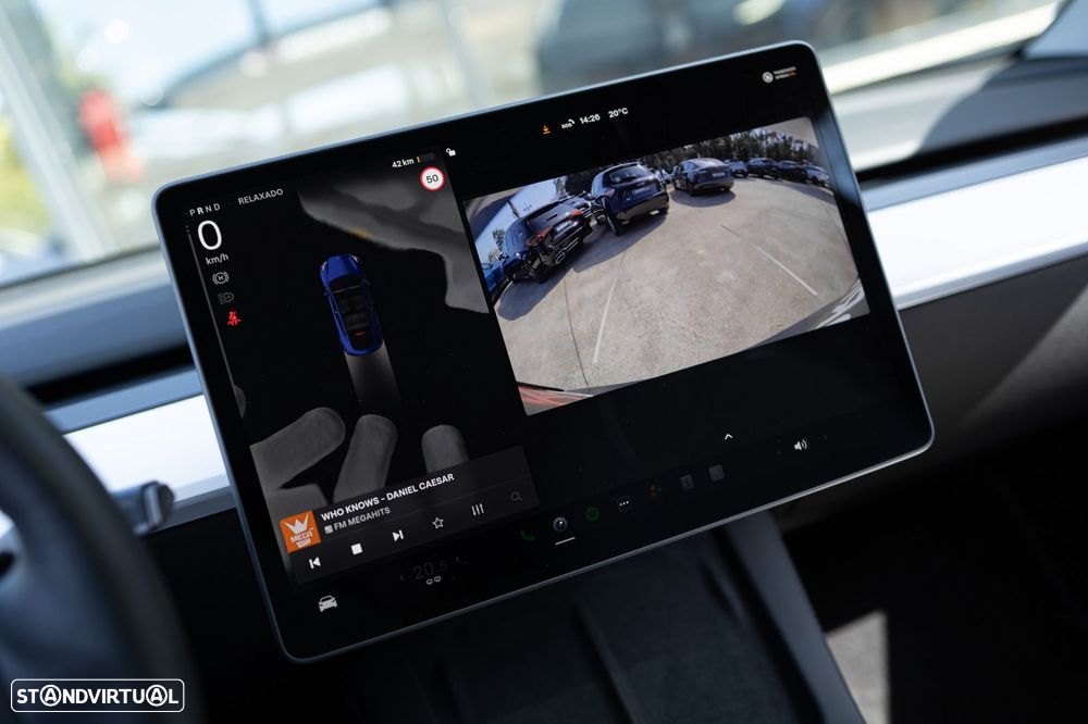 Tesla Model Y Long Range Dual Motor AWD - 20