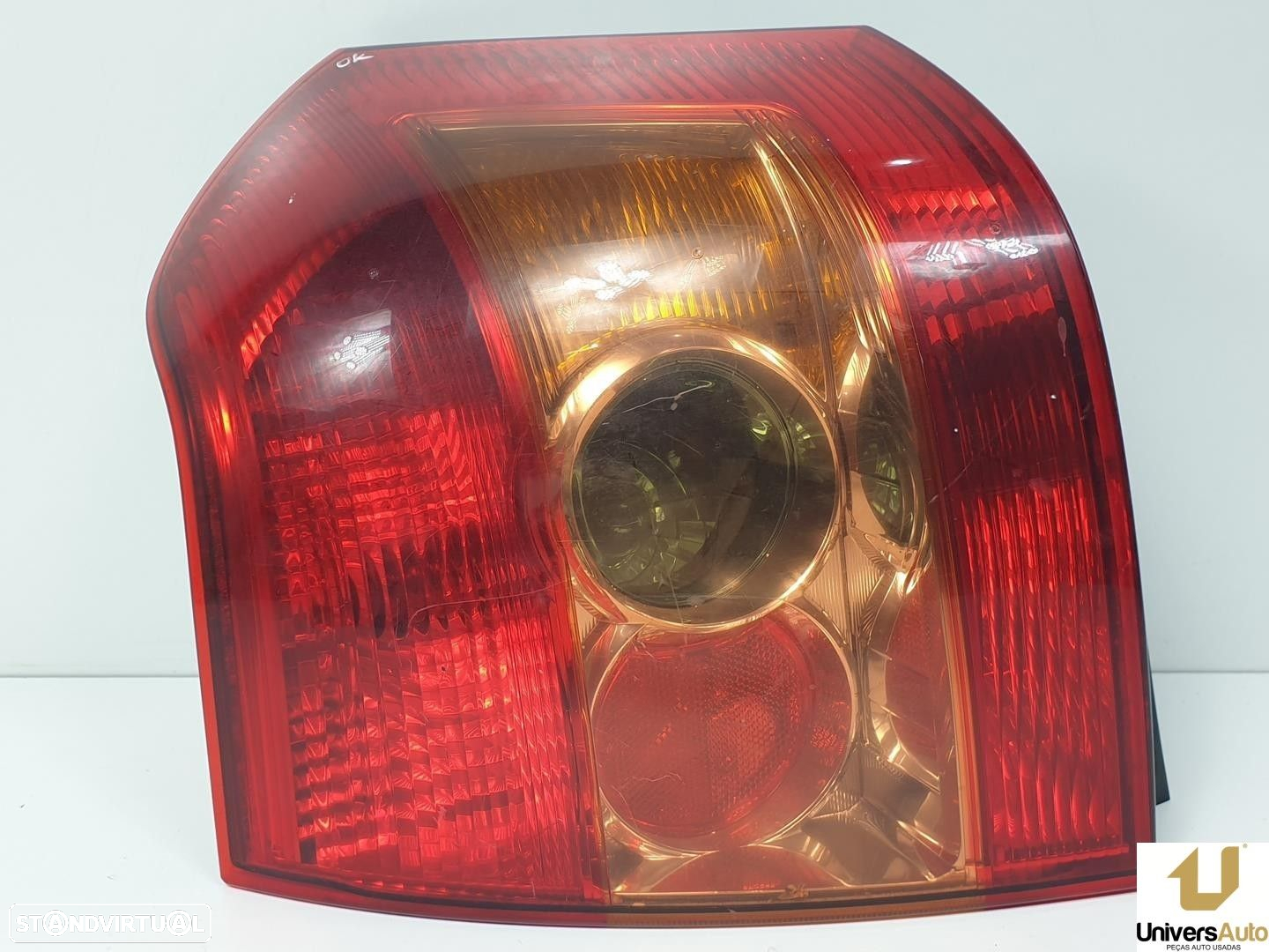 FAROLIM TRASEIRO ESQUERDO TOYOTA COROLLA 2005 -8156002300 - 3