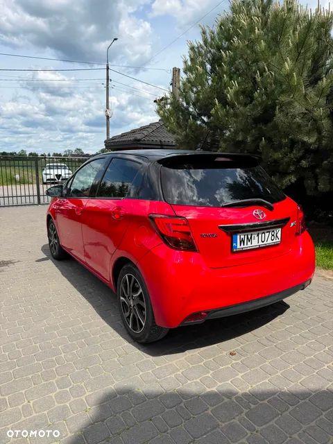 Toyota Yaris - 4