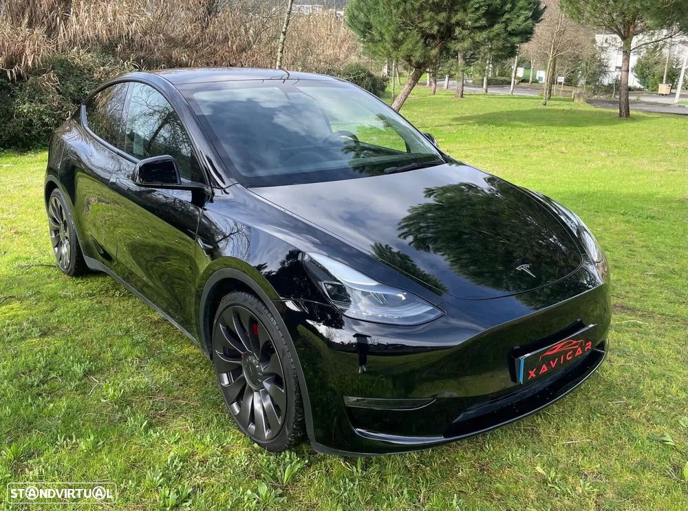 Tesla Model Y Performance Dual Motor AWD - 1