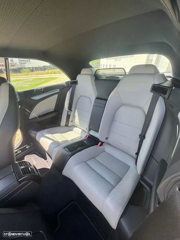 Mercedes-Benz E 250 CDi Avantgarde BlueEfficiency Auto - 34