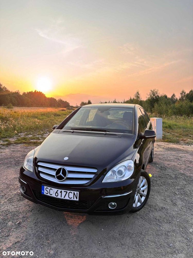 Mercedes-Benz Klasa B - 1