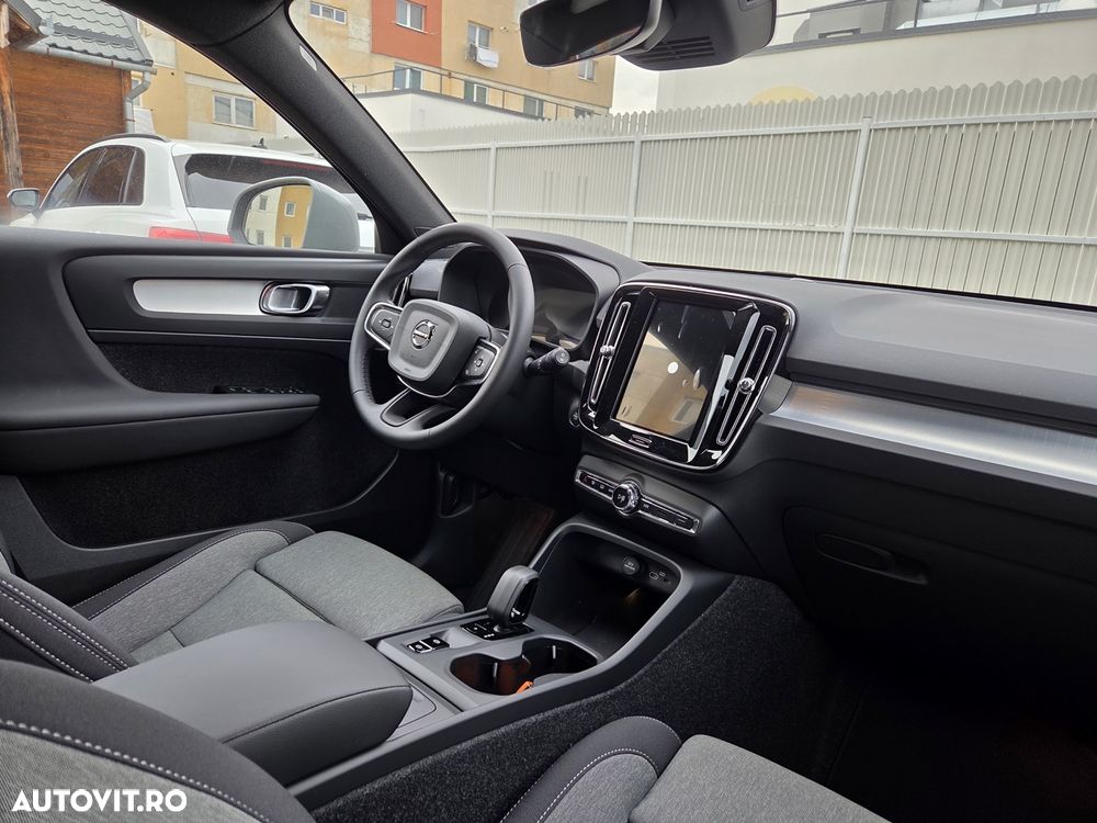 Volvo XC 40 B3 B DKG Core - 13