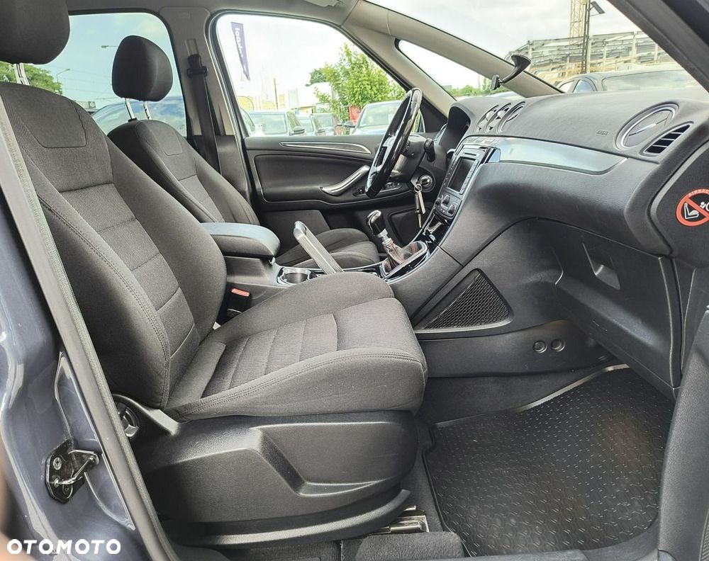 Ford S-Max 2.0 TDCi DPF Titanium X - 18