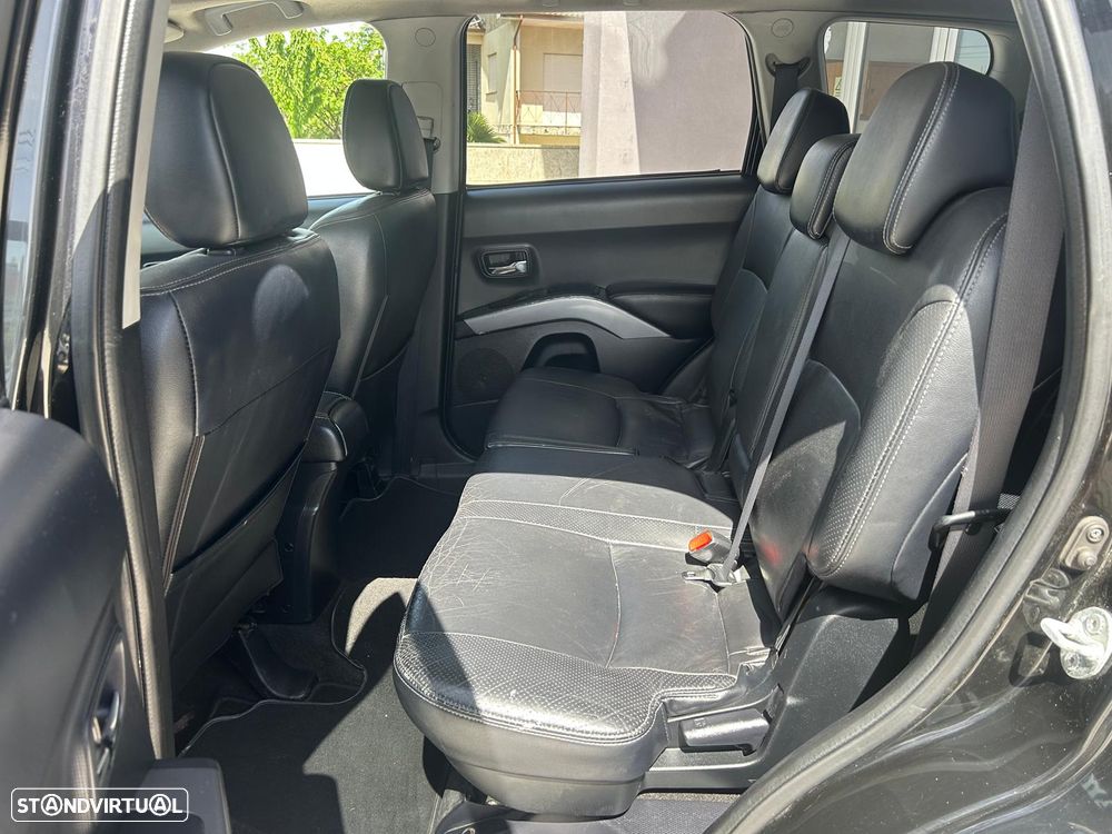 Mitsubishi Outlander 2.0 DI-D Intense+ 4WD - 9
