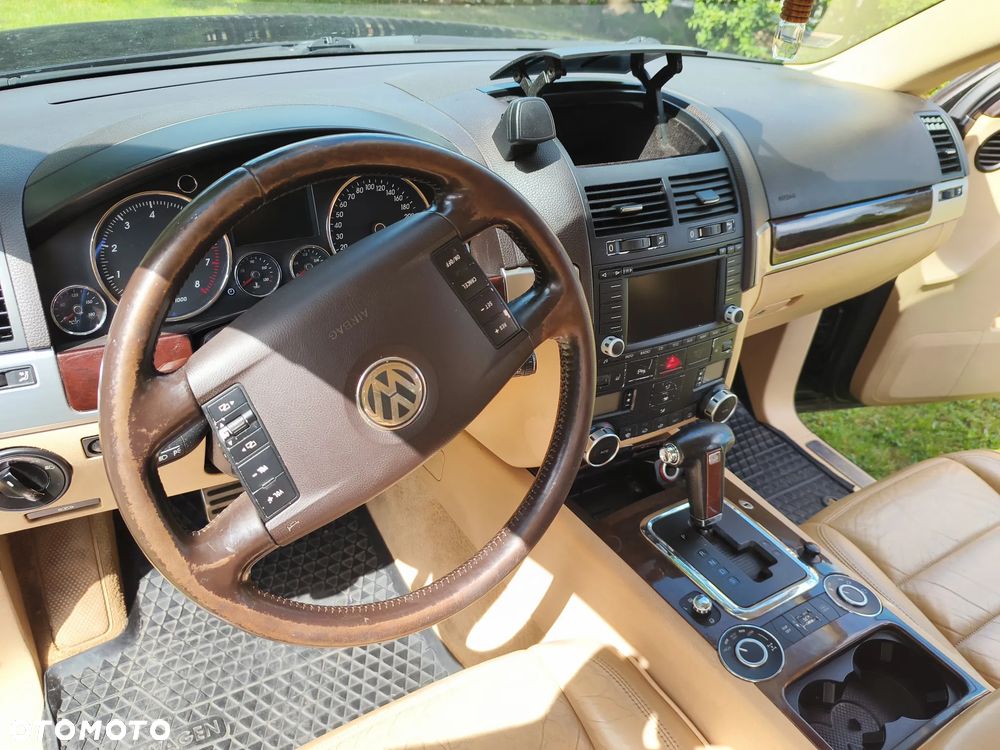 Volkswagen Touareg 4.2 V8 Tiptr - 17