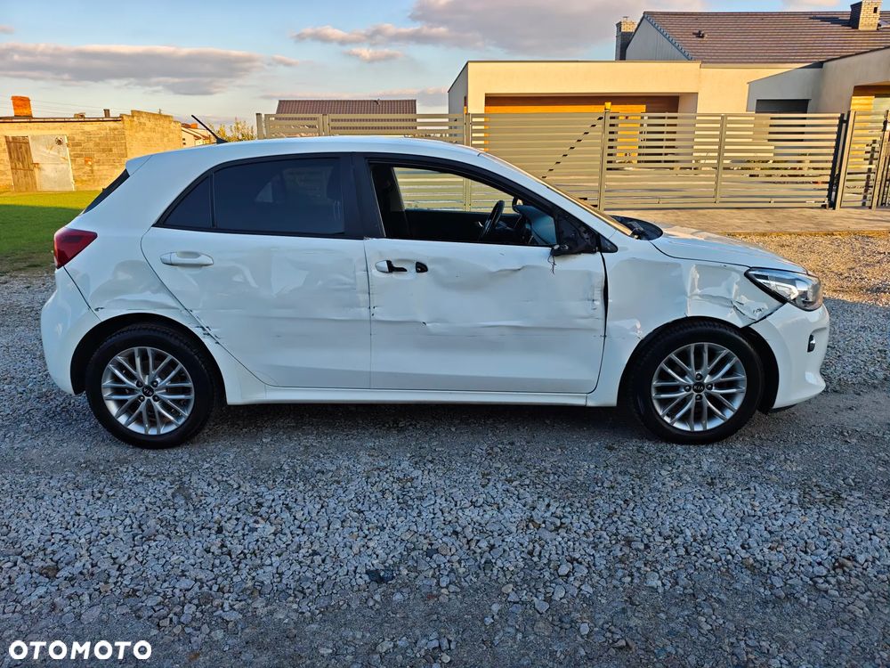 Kia Rio 1.2 ISG Dream-Team Edition - 6