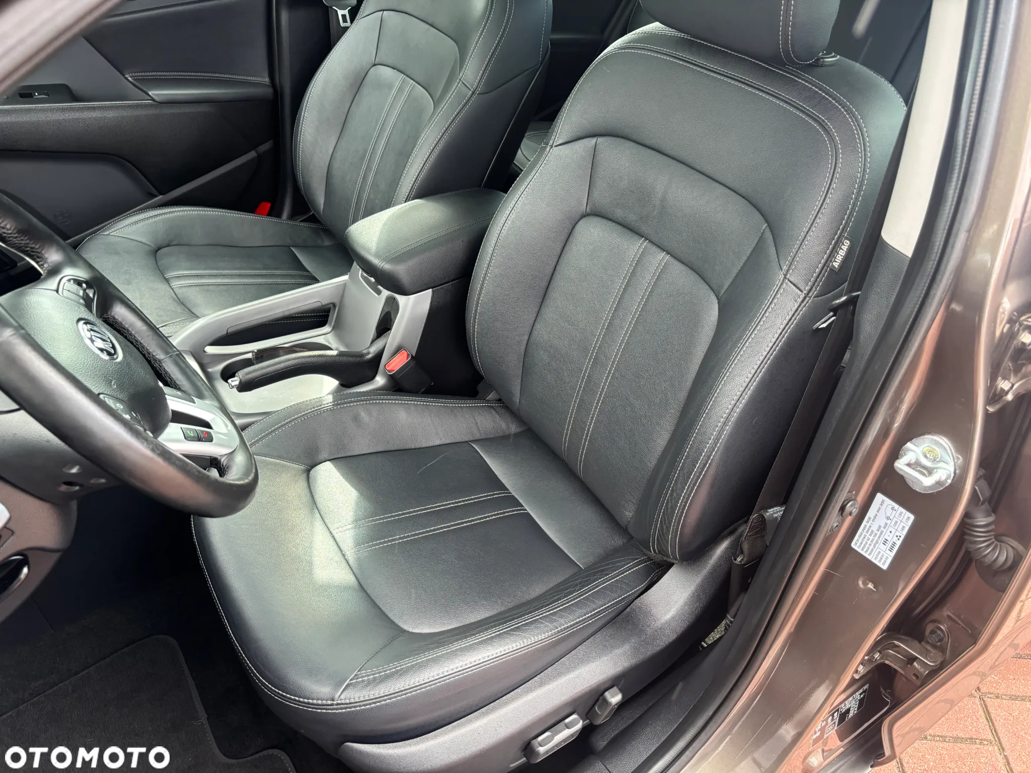 Kia Sportage 2.0 CRDI 4WD Automatik Spirit - 13