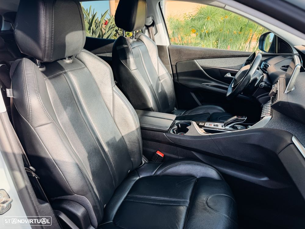 Peugeot 3008 BlueHDi 130 Stop & Start EAT8 Allure - 9