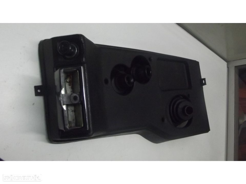 Lada niva consola central - 1