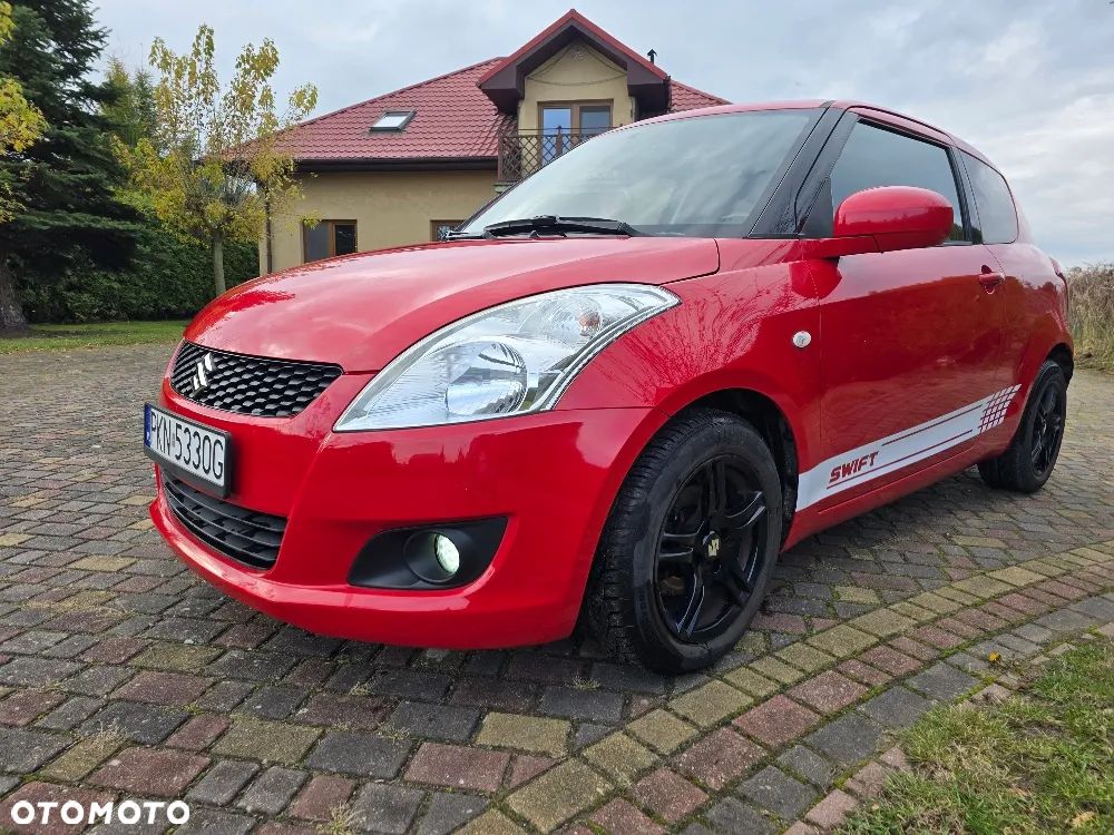 Suzuki Swift 1.2 Premium - 2