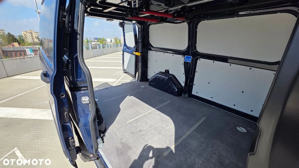 Ford Transit Custom PHEV - 11