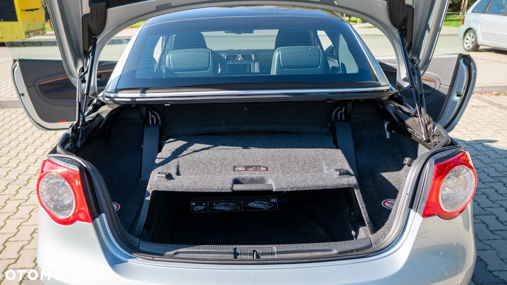 Volkswagen Eos 2.0 TDI DPF DSG - 24