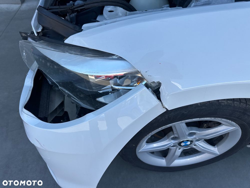 BMW Seria 1 118i Luxury Line - 15