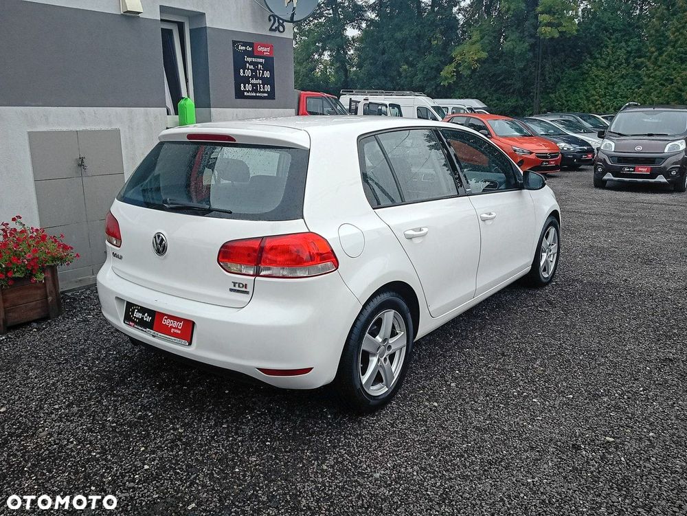 Volkswagen Golf - 4