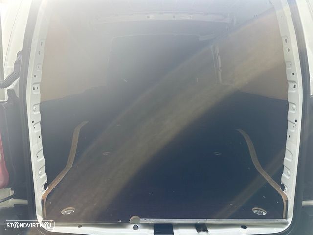 Peugeot PARTNER LONGA 3 LUGARES - 9