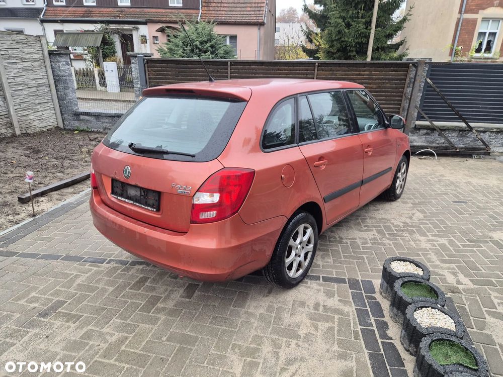 Skoda Fabia 1.2 12V Ambiente - 4