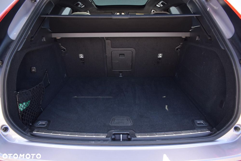 Volvo XC 60 - 31