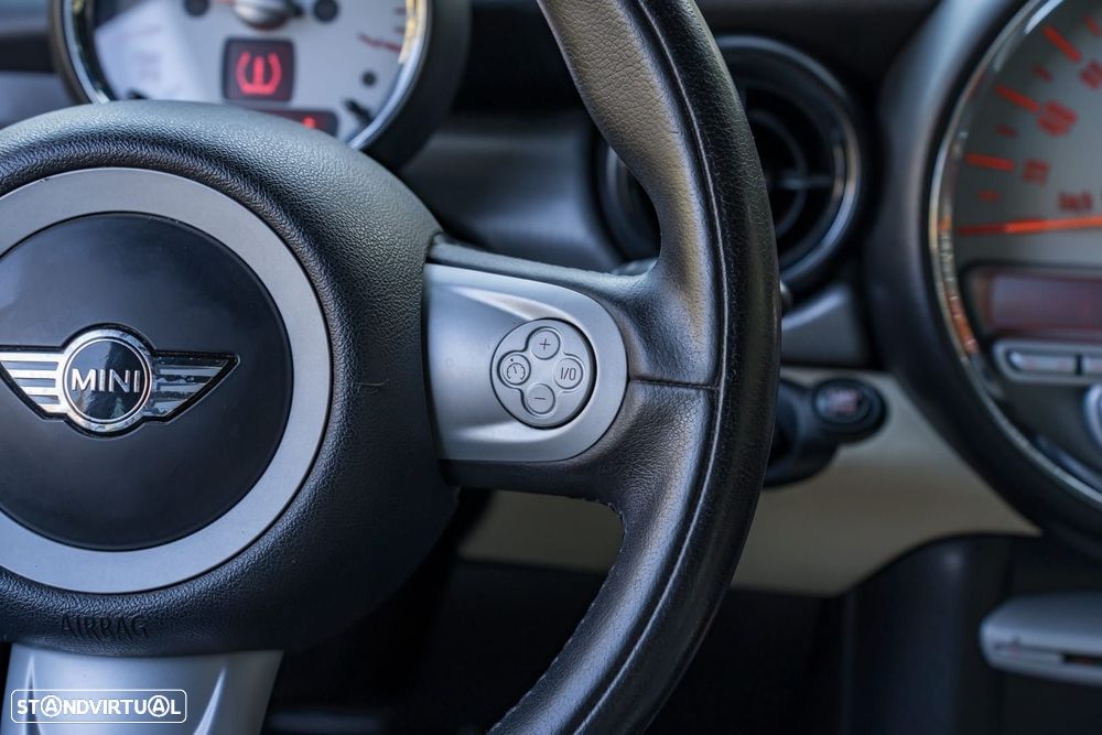 MINI 3 Portas Cooper D - 37