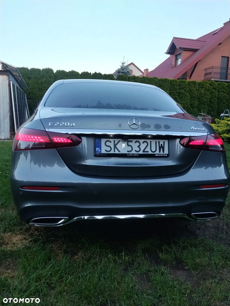 Mercedes-Benz Klasa E 220 d 4-Matic AMG - 14