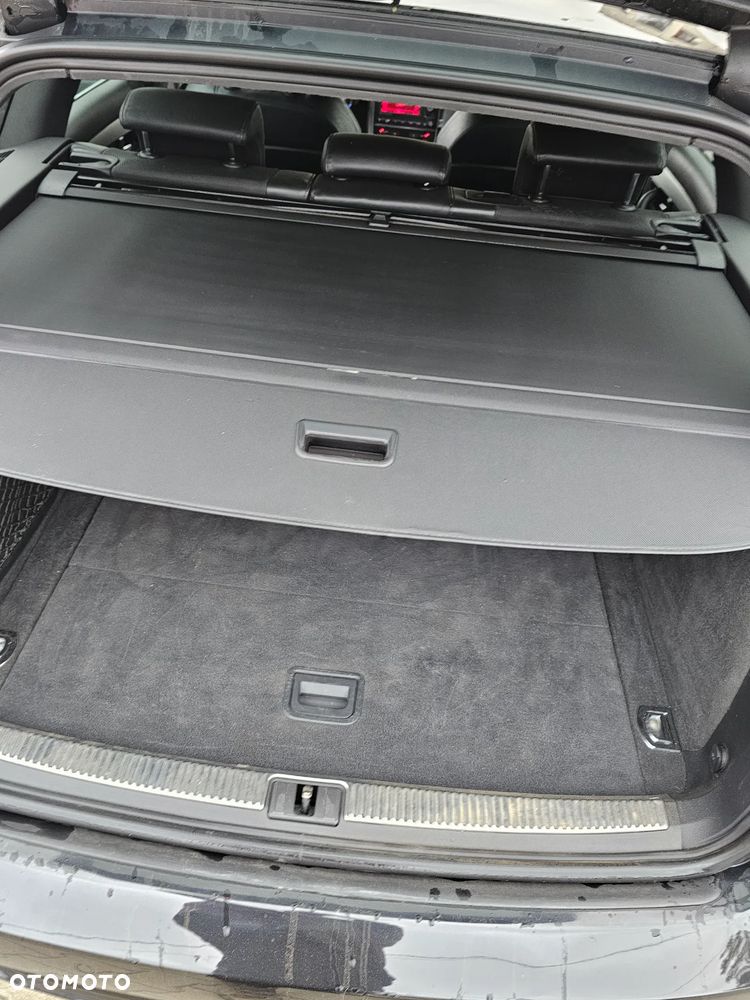 Audi A4 Avant 2.0 TDI - 24