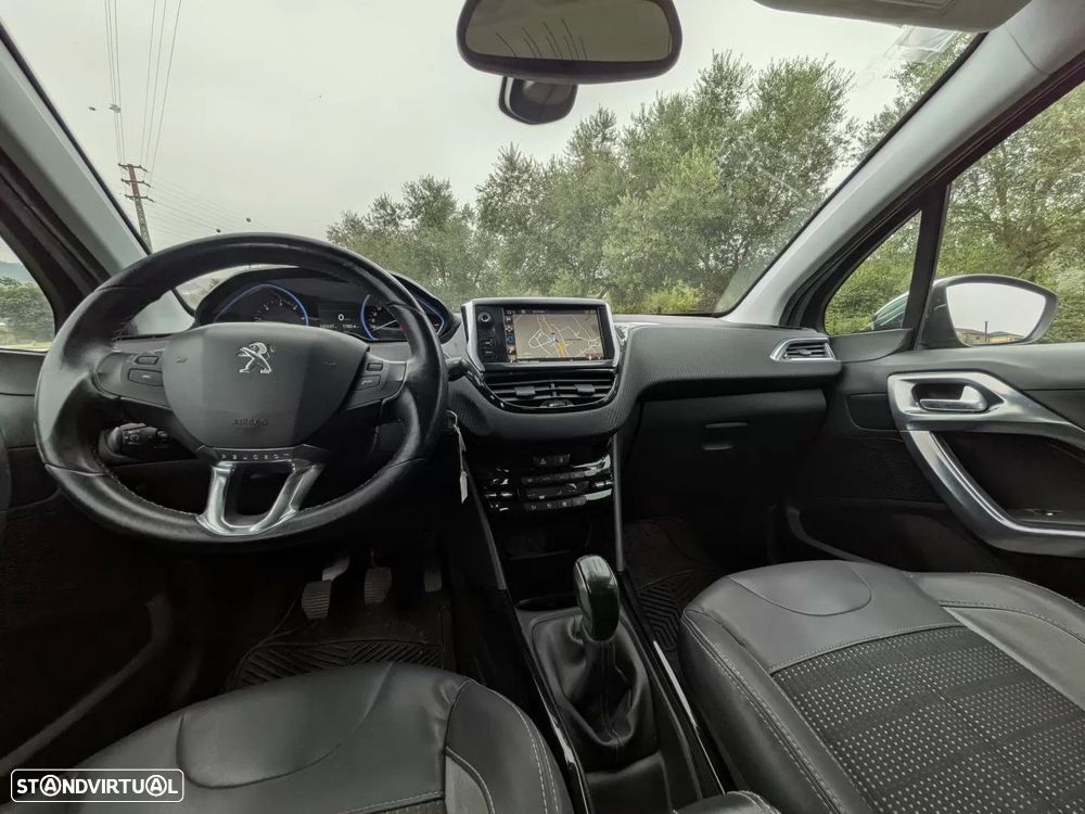 Peugeot 2008 1.6 BlueHDi Allure - 13