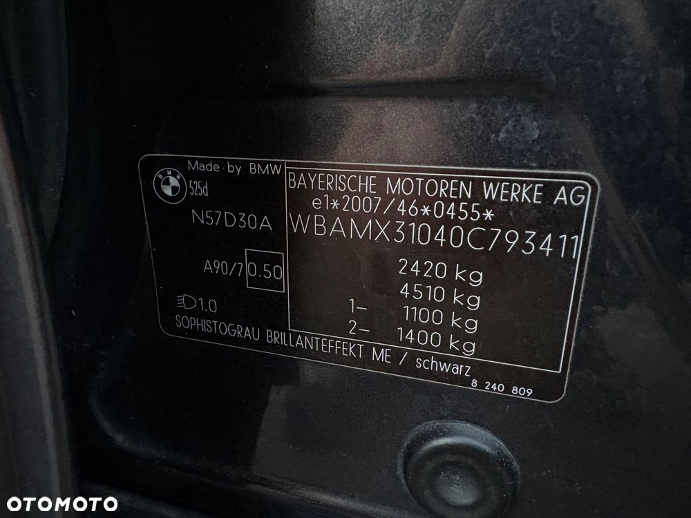BMW Seria 5 - 21