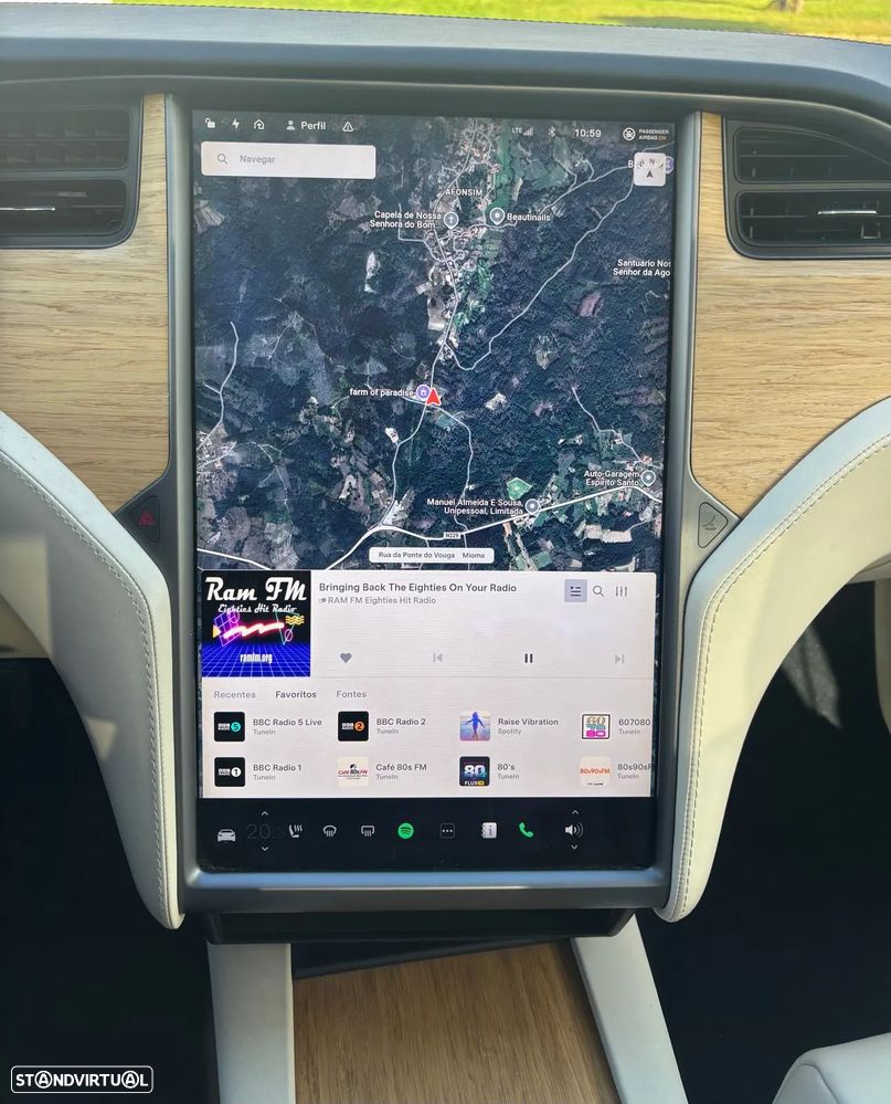 Tesla Model S 75D - 16