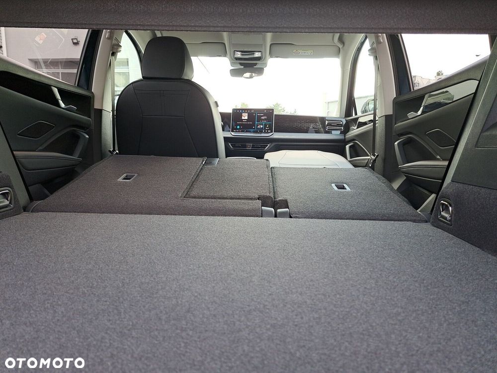 Volkswagen Tiguan - 20