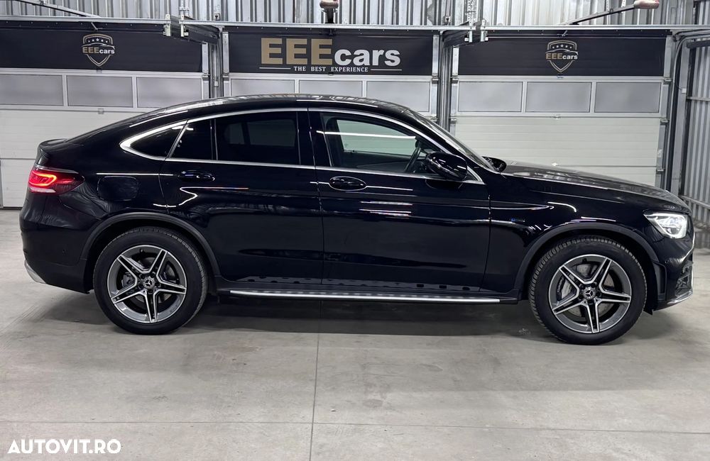 Mercedes-Benz GLC 300 e 4Matic 9G-TRONIC AMG Line Plus - 9