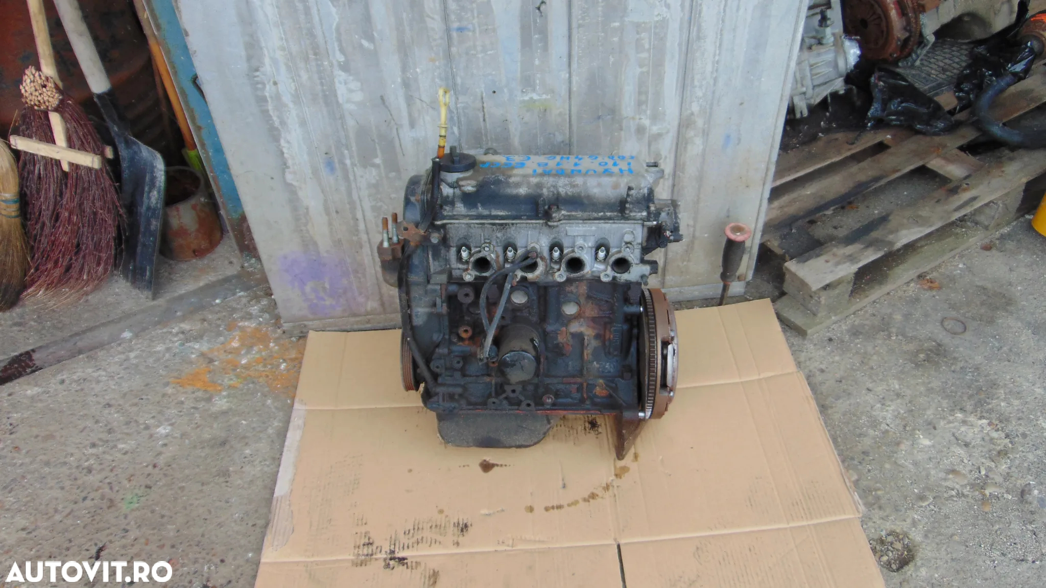 Chiulasa-bloc motor ambielat Hyundai i10,1.1 benzina, An 2007-2010 Cod G4HG - 6