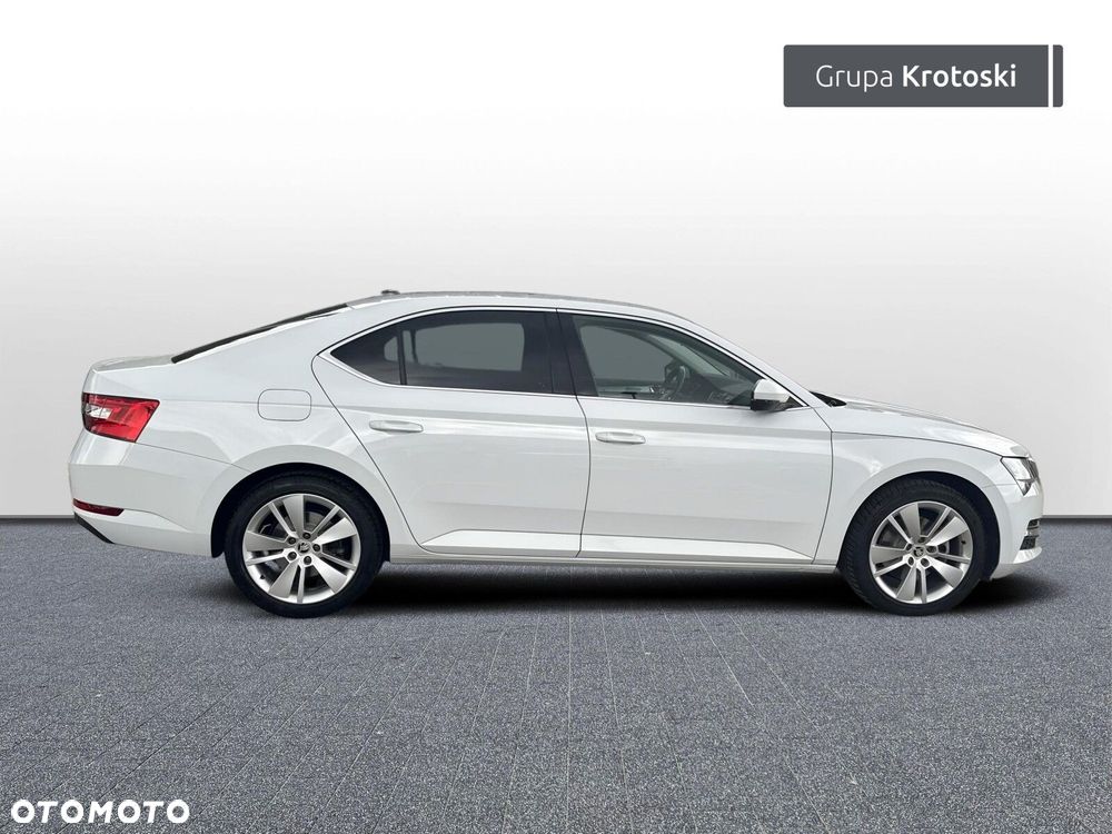 Skoda Superb 2.0 TSI Ambition DSG - 8