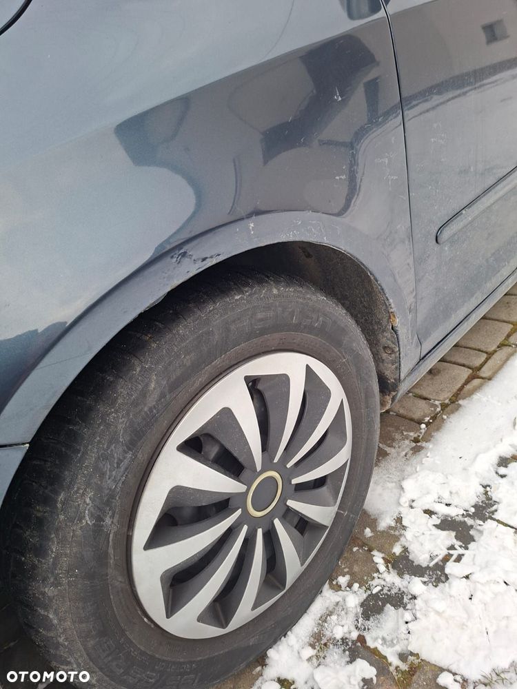 Volkswagen Golf Plus 2.0 TDI Edition - 13