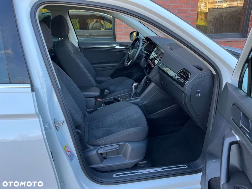 Volkswagen Tiguan 2.0 TDI R-Line DSG - 30